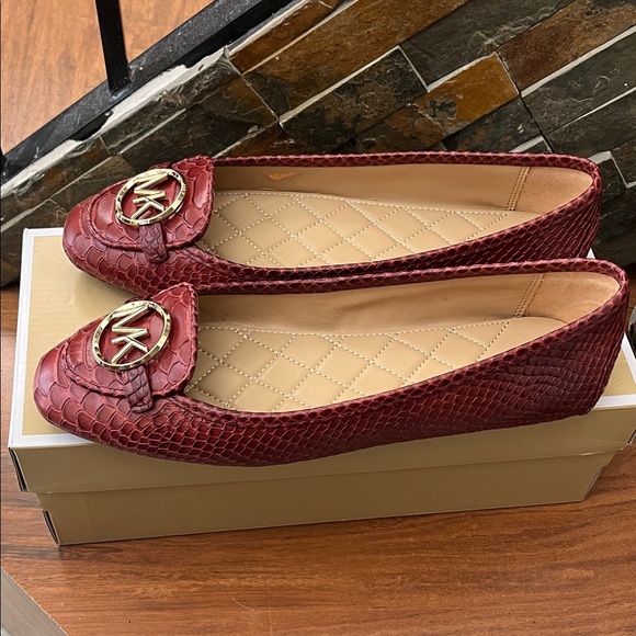 Michael Kors Burgundy Snake-Embossed Loafers - Picture 1 of 4